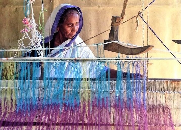 Handloom fabric making process