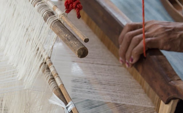 Khadi weaving